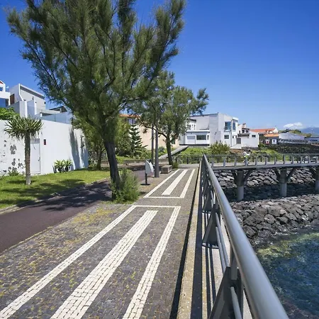 Thalassa * Ponta Delgada